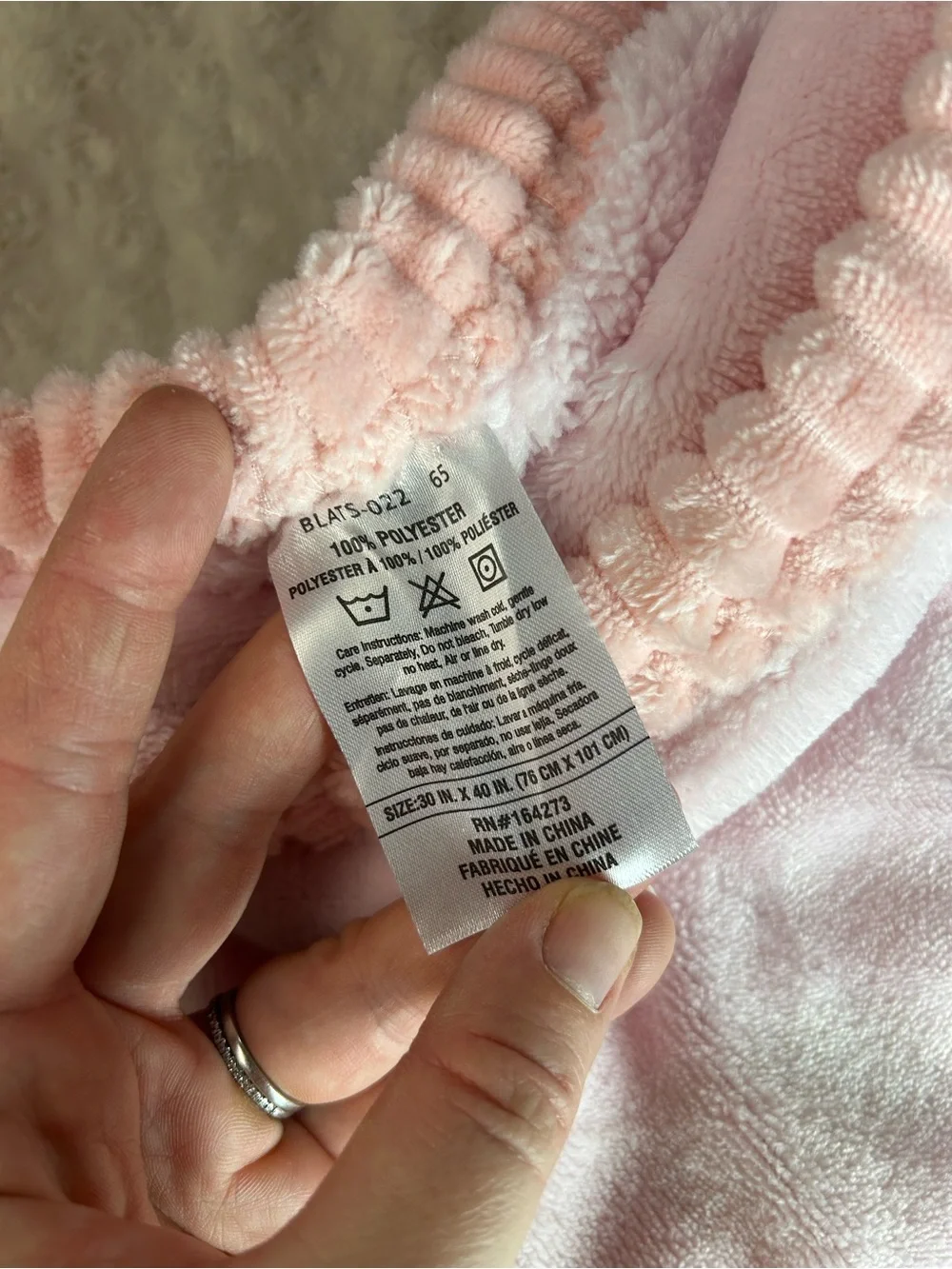 Celebrity Baby Solid Light Pink Baby Blanket Ribbed Edge Reversible RN 164273
